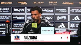 Vozinha se pone la camiseta: “Cuando apareció Colo Colo, el más grande de Chile, no había dudas”