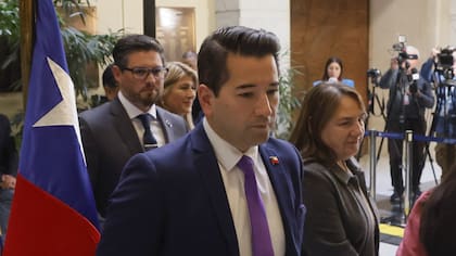 “Perseguiré a los cobardes extremistas”: Javier Olivares se pronunció tras ser agredido en Olmué