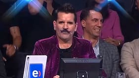 “Me perturba mucho la situación”: Vasco Moulian declaró su amor a participante de Fiebre de Baile y generó incómodo momento