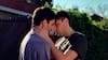 El romance LGBT en el fútbol que la rompe en internet: Canal 13 celebra gran hito de su nueva teleserie vertical