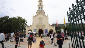 Mujer falleció durante peregrinación a Lo Vásquez: sufrió un paro cardíaco