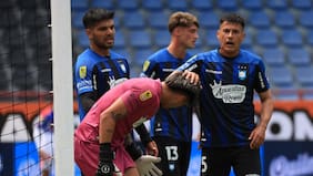 El severo castigo de la Conmebol a Huachipato por insultos xenófobos: tendrán que pagar millonario monto