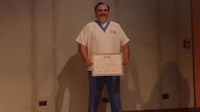 Desató ola de reacciones tras importante logro académico: Paul Vásquez se tituló de TENS y compartió potente mensaje