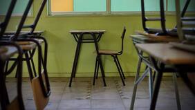 Estudiante de 12 años atacó con un cuchillo a psicólogo en una escuela en Taltal