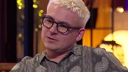 “(Mi primera relación) Fue a los 16 años con mi profesora de biología (de 30)”, revela Claudio Castellón