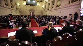 Diputados de Chile Vamos denuncian que 12 constituyentes reciben el IFE: la mitad sería de la Lista del Pueblo