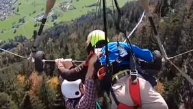 Aterrador: instructor no lo ató al parapente y debió aferrarse para sobrevivir