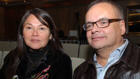 "Enamorado... Te mueres, el otro día me encontré con Alvaro Salas, y está pololeando de nuevo con la señora", cuenta Pamela Díaz