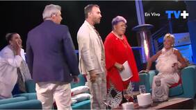 Equipo de Tal Cual casi apretó cachete con gran ola en pleno programa: Marlen Olivari gritó “¡arranquen!”