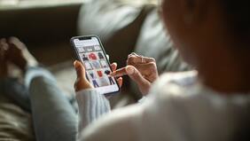 Límite de transferencias: Estos son los plazos que tienen para formalizarse las personas que venden por redes sociales