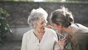 ¿Por qué el riesgo de Alzheimer es mayor en las mujeres?