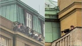 Estudiantes se escondieron en el techo arrancando del atacante de tiroteo en universidad de Praga