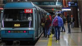 Gobierno anuncia alza de $10 pesos en el transporte público: tarifa estaba congelada desde el 2019