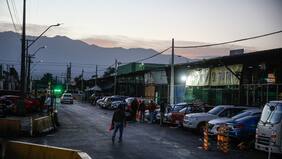 Qué tan peligroso es Lo Valledor, el mercado donde no se duerme