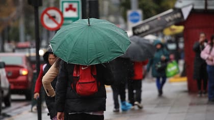 Vuelve la lluvia a Santiago: Anuncian cuándo llegarán las precipitaciones a la región Metropolitana