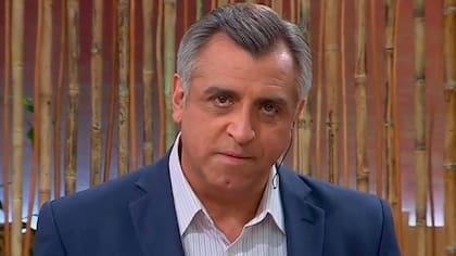 Tras tres meses fuera de pantalla: revelan la razón de la ausencia de Iván Torres en TVN