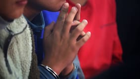 “Nos odian por igual”: filtran repudiable grito de familiar de venezolanos detenidos por asaltar a menores en Las Condes