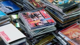 Los CD se niegan a desaparecer: sus ventas crecieron más que las de los vinilos en 2026