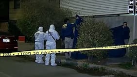 Apuñalan y matan a vecina de Maipú que volvía a casa tras clase de baile: madre entregó a presunto asesino y lo acusó