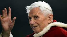 Benedicto XVI cerró un prostíbulo dentro del Vaticano: apuntan a que fue uno de los factores en su renuncia