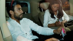 "Daniela dejó muchas cosas de lado para trabajar en esta empresa, los Valdivia-Aránguiz. El ejercía como jugador y ella como dueña de casa", defienden en Zona de Estrellas