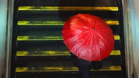 ¿Lluvia en Región Metropolitana? Estas son las zonas y las horas donde precipitaría este lunes