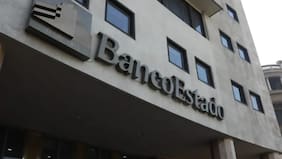 Confirman despido masivo de trabajadores en BancoEstado: drástica medida por viajes con licencia médica