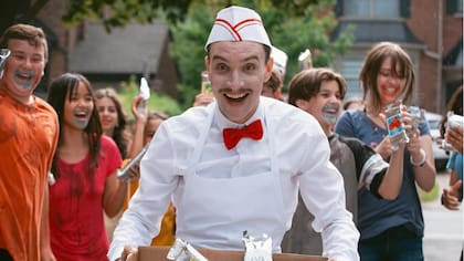Crítica de cine: El Heladero, una película con sellos de alto en gore y alto en imbecilidad