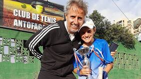 Bautista De la Peña se consagra como genio del "ráquet"