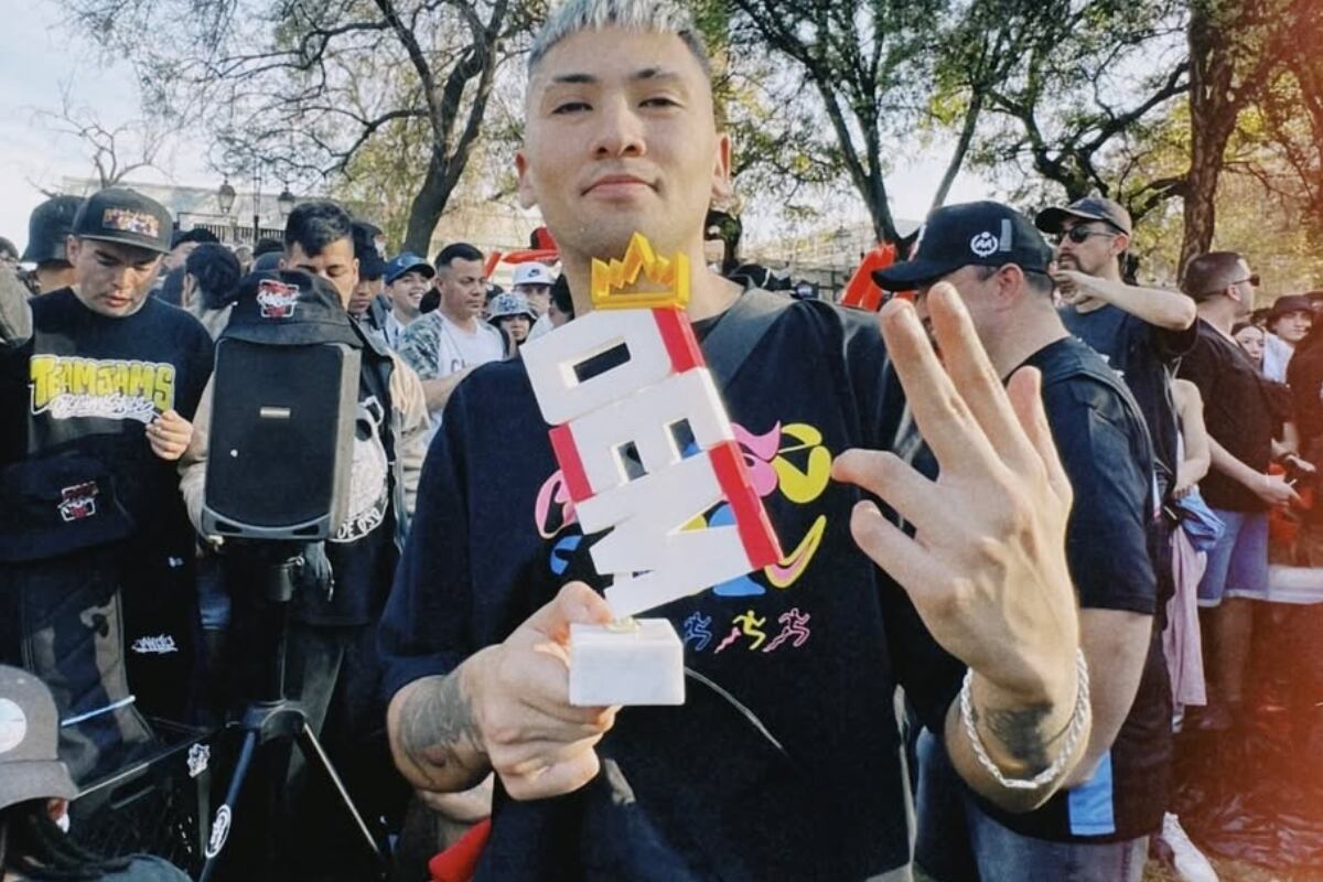 Listen to Chisme Corporativo podcast | Deezer, image size:1200x800