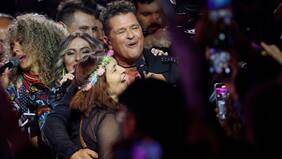 “El chileno es xenófobo...”: los hilarantes memes y reacciones que dejó el show de Carlos Vives en Viña