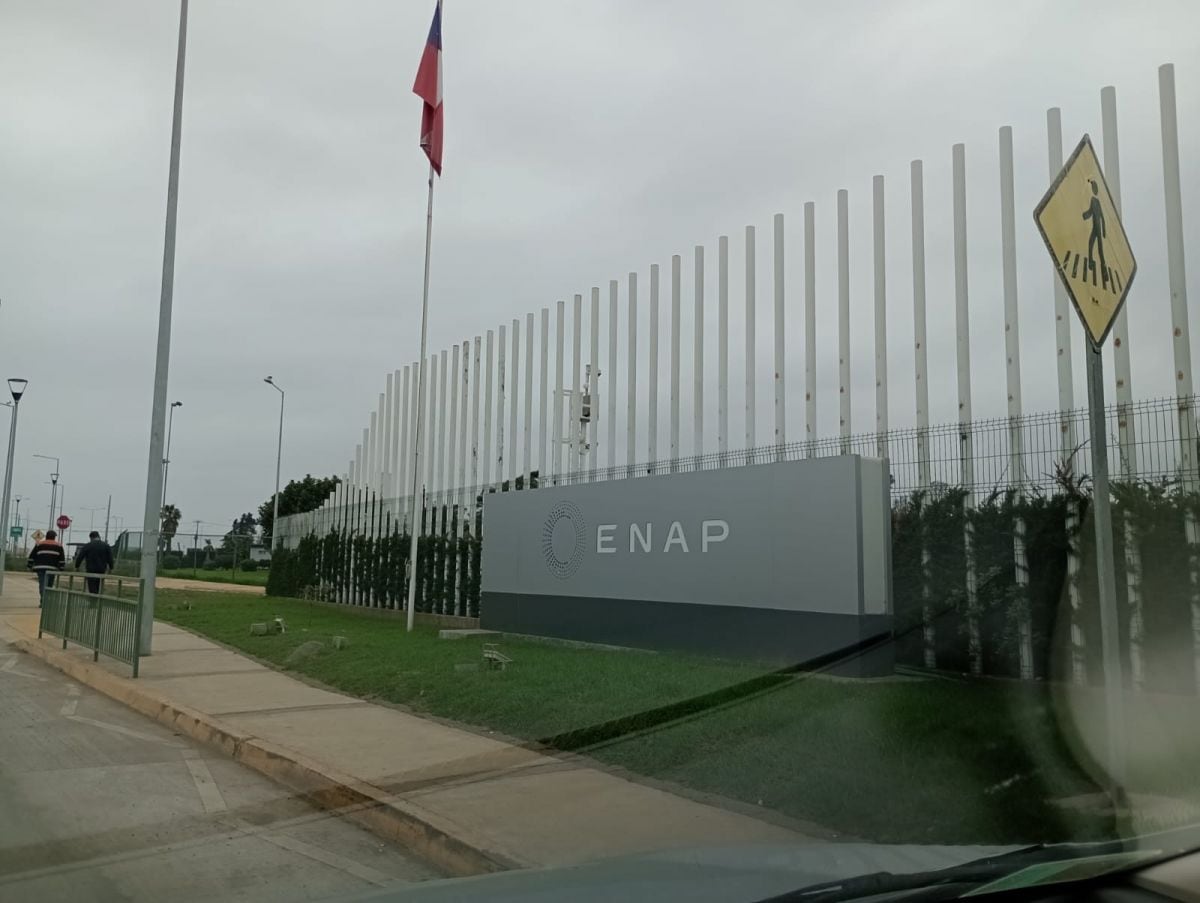 Bonos de hasta $5 millones a funcionarios de ENAP desataron críticas de diputados
