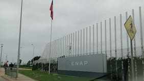 Bonos de hasta $5 millones a funcionarios de ENAP desataron críticas de diputados