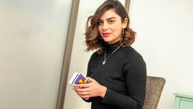 "Yo me farreé muchas lucas. En operarme las pechugas (por ejemplo)… Tomé conciencia mucho más grande de en qué gastar la plata", reflexiona Kathy Contreras