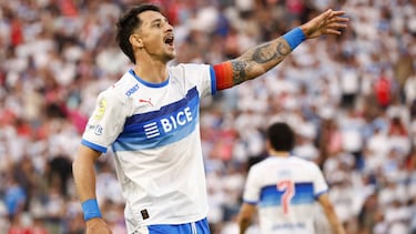 Presentan nueva camiseta de la UC en previa de duelo ante Palestino y genera inmediatos comentarios: Nadie se lo esperaba