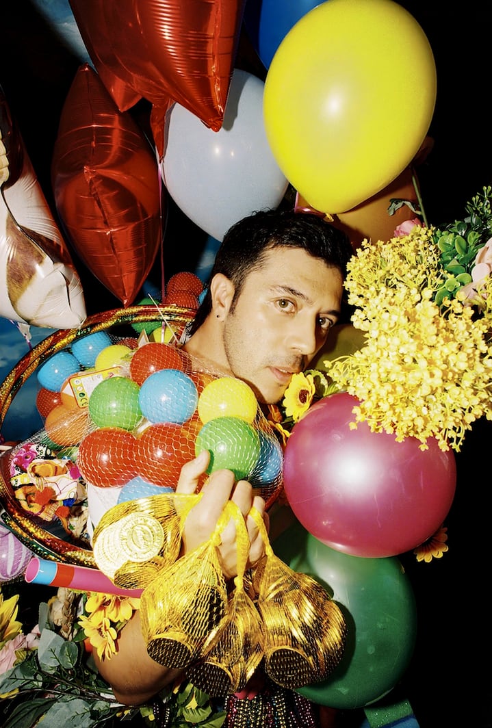 Gepe celebra 20 años de vida artística por todo lo alto: transforma sus grandes canciones en “ORO”