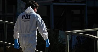 Hombre murió tras recibir disparo en la cabeza en La Granja: se encontraba al interior de su auto y chocó contra una casa