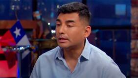 "Fue difícil por lo que significó para ellos (sus padres), porque no estaban preparados...": Andrés Caniulef sobre el día en que "Botota Fox" le preguntó en pantalla "¿usted es gay?"