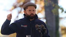 “Que se sepa toda la verdad”: Presidente Boric anunció reunión con madre de Franco Vargas tras muerte en el Ejército