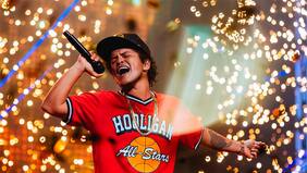 ¡Bruno Mars regresa a nuestro país! Filtran por error fecha del concierto
