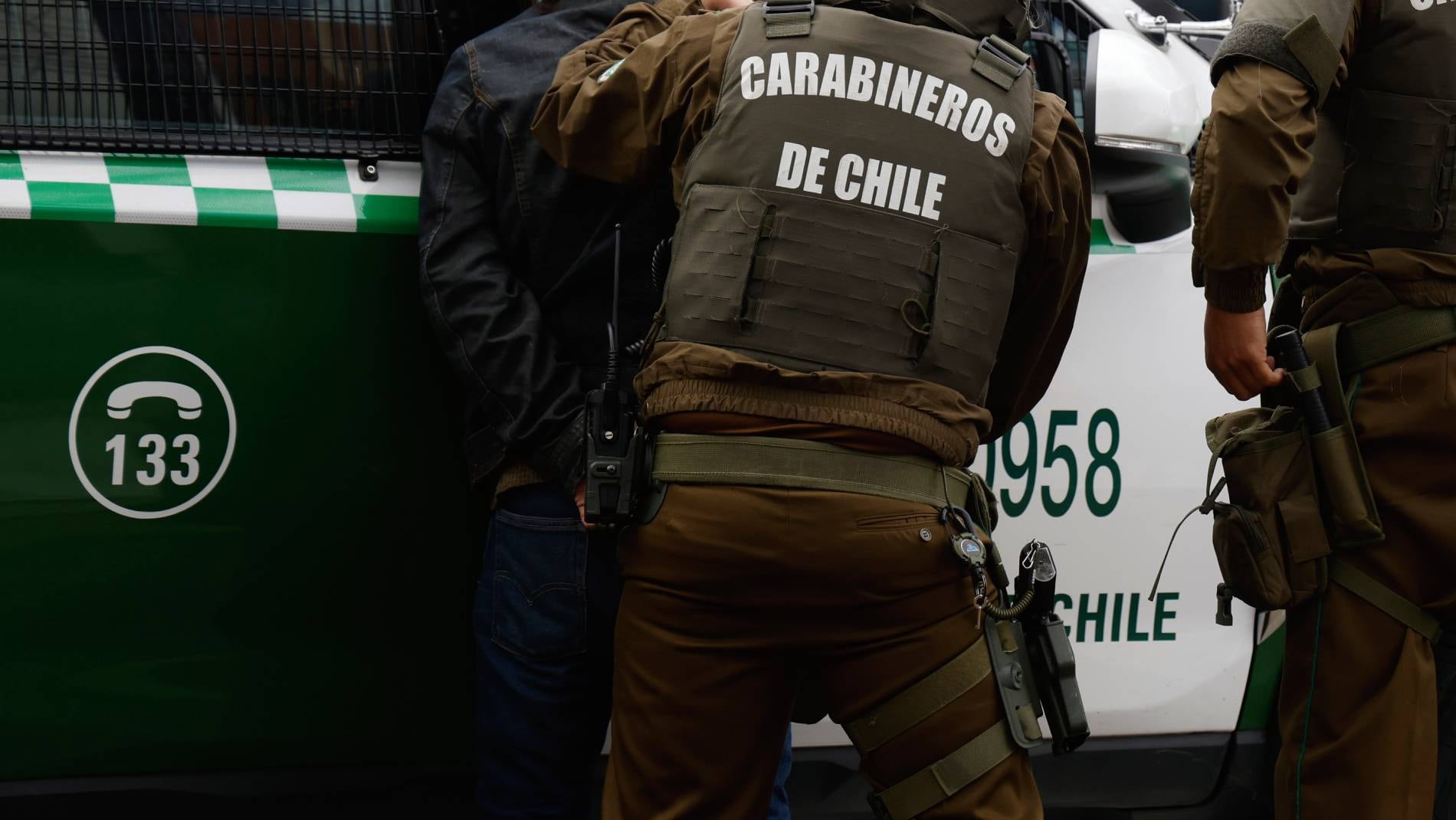 Llamada furtiva reveló horror en Algarrobo: sujeto secuestró a ex, la golpeó y agredió sexualmente durante horas