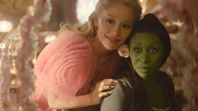 “Wicked” homenajeó a actrices originales de Elphaba y Glinda del musical de Broadway