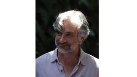 Pancho Reyes quiere escribir la nueva Constitución