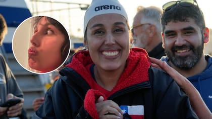 “Bótox de sirena”: Bárbara Hernández mostró cómo quedó su rostro tras nadar por casi 24 horas