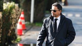 Escolta de Rodolfo Carter frustró asalto en Vitacura: sacó su arma y delincuentes arrancaron