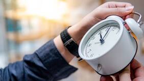 Cambio de hora: ¿Cuándo hay que modificar los relojes en Chile?