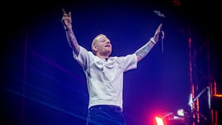 Ed Sheeran sorprendió y grabó el videoclip oficial de su nueva canción en el Movistar Arena de Santiago