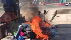 Antofagasta: video muestra a sujetos quemando pertenencias que serían de migrantes