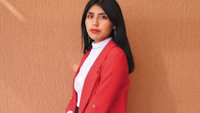 Flor M. Salvador: tiene apenas 23 años y sus libros de amores “tristes” se venden como pan caliente