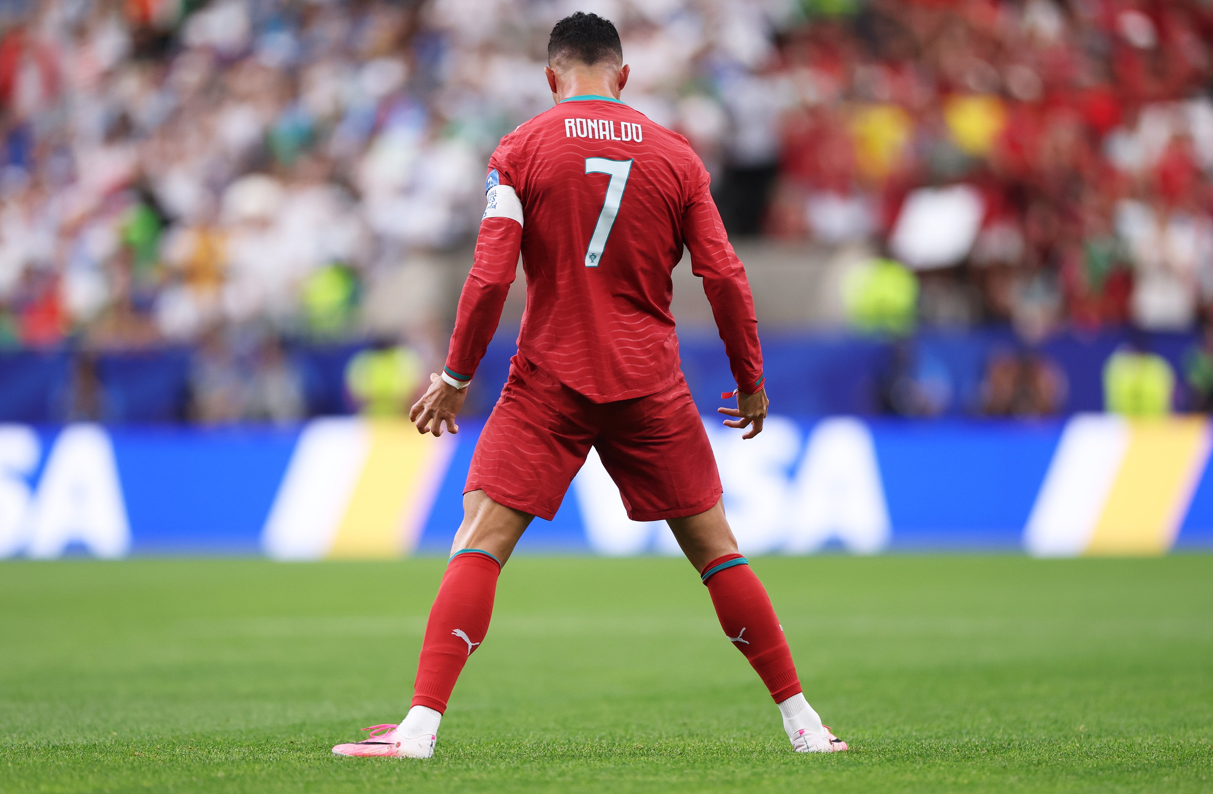 “Es una vergüenza y una traición…”: periodista amigo de Cristiano Ronaldo destapa la verdad de su renuncia a Portugal